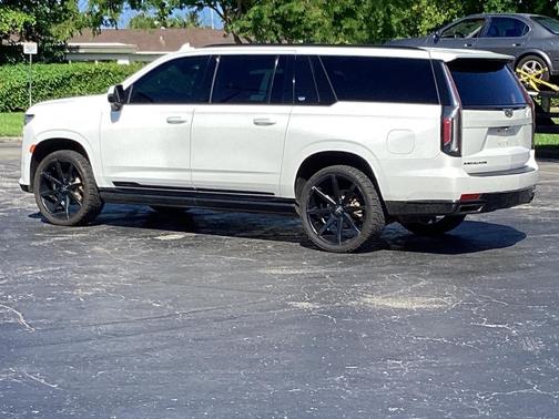 2021 Cadillac Escalade ESV Sport Platinum