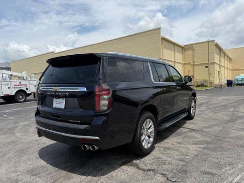 Midnight Blue Metallic 2023 Chevrolet Suburban Premier