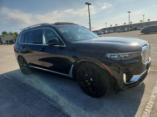 2019 BMW X7 xDrive50i