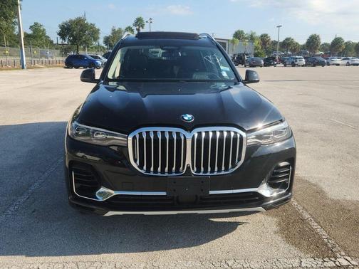 2019 BMW X7 xDrive50i
