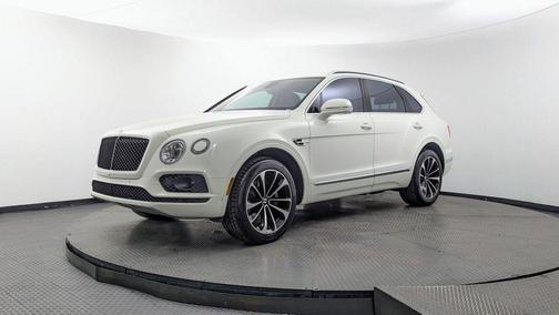 Glacier White 2019 Bentley Bentayga V8