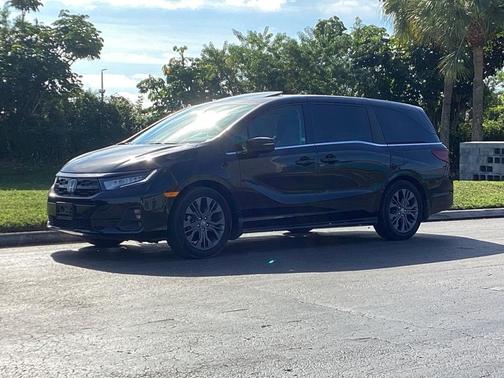 2025 Honda Odyssey Touring