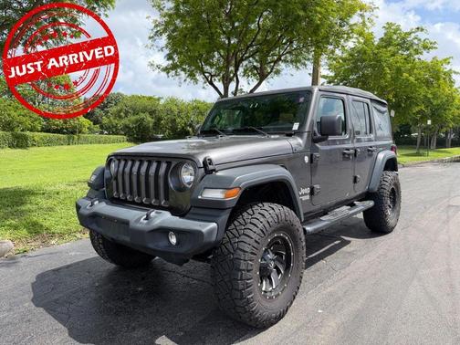 Granite Crystal Clearcoat Metallic 2018 Jeep Wrangler Unlimited Sport