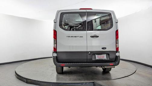 2024 Ford Transit-250 
