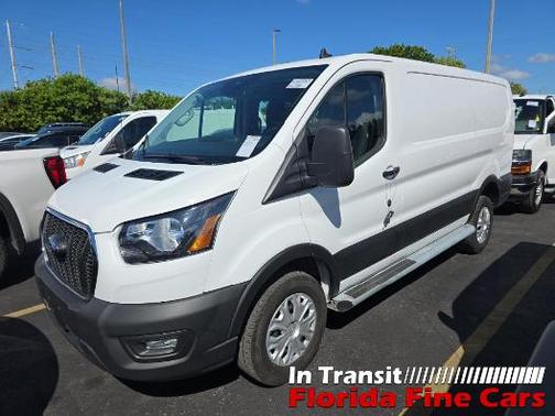 2024 Ford Transit-250 