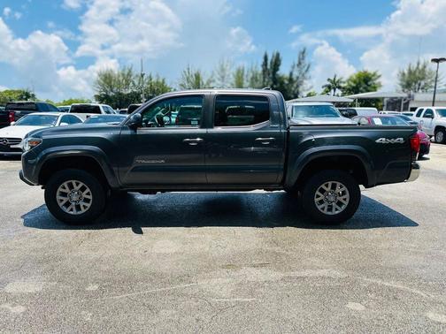 2019 Toyota Tacoma SR5
