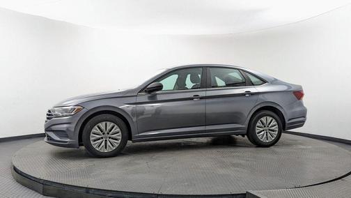 Platinum Gray Metallic 2019 Volkswagen Jetta 1.4T S
