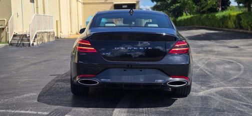 2024 Genesis G70 2.5T