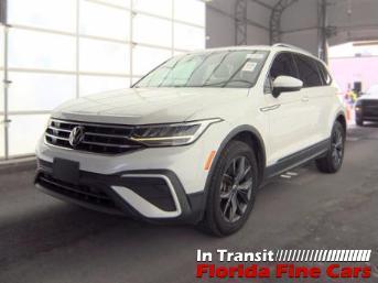 Opal White Pearl Effect 2023 Volkswagen Tiguan 2.0T SE
