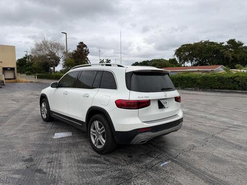 2023 Mercedes-Benz GLB 250 Base