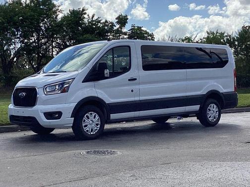 2023 Ford Transit Connect XLT