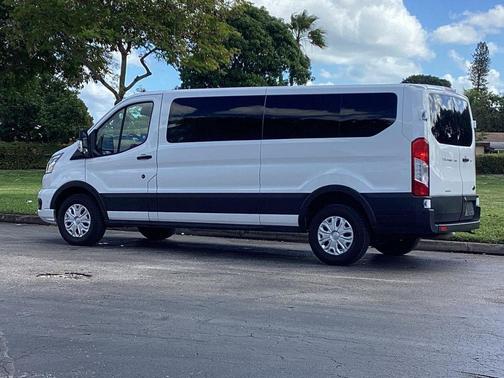 2023 Ford Transit Connect XLT