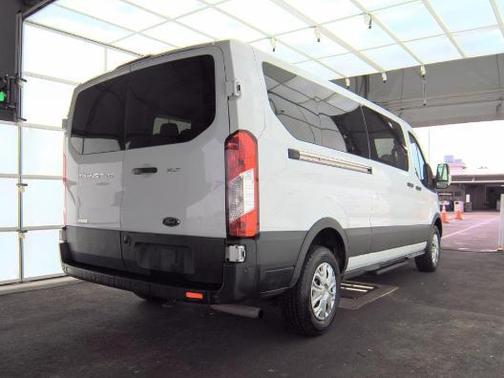2023 Ford Transit Connect XLT