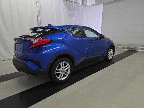 2020 Toyota C-HR LE