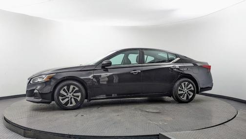 Black 2019 Nissan Altima 2.5 S