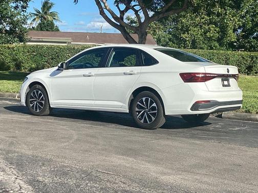 2025 Volkswagen Jetta 1.5T S