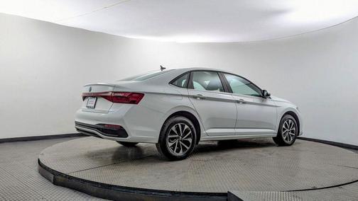 2025 Volkswagen Jetta 1.5T S