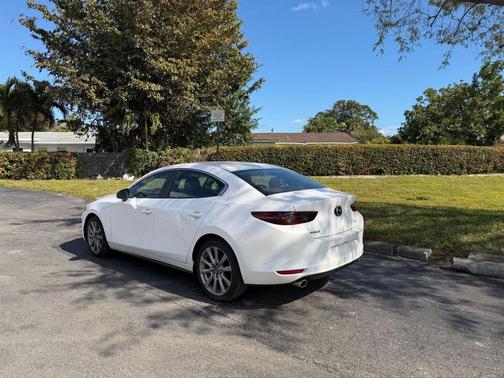 2021 Mazda Mazda3 FWD w/Select Package