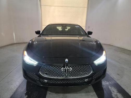 2022 Maserati Ghibli Modena