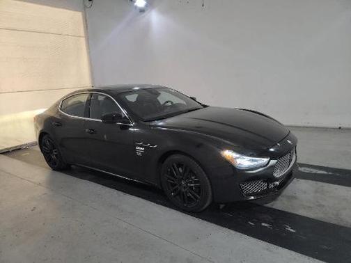 2022 Maserati Ghibli Modena