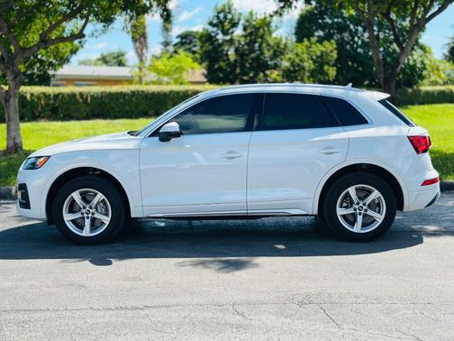 2021 Audi Q5 45 Premium