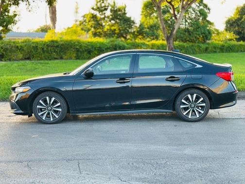 2022 Honda Civic EX