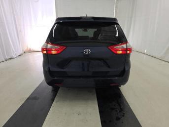 2019 Toyota Sienna L