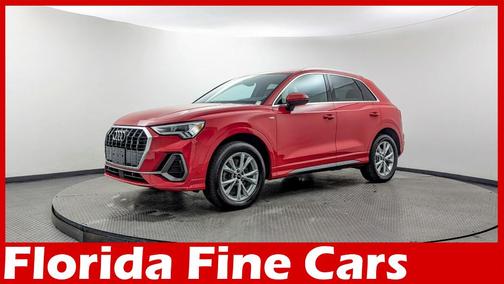 2023 Audi Q3 45 S line Premium Plus