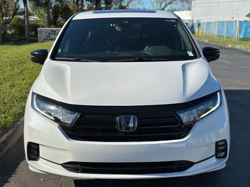 2024 Honda Odyssey Sport