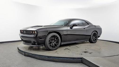 2015 Dodge Challenger R/T Plus