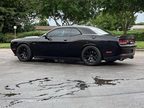2015 Dodge Challenger R/T Plus