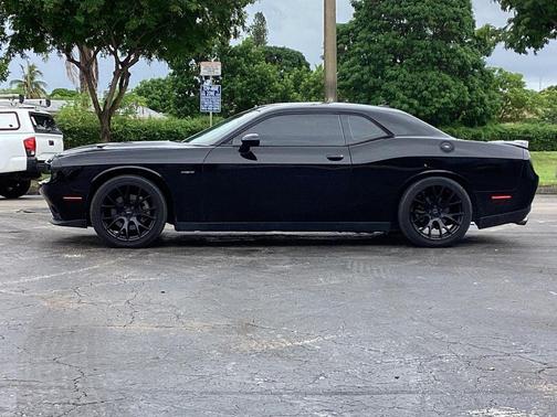 2015 Dodge Challenger R/T Plus
