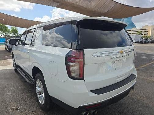 Summit White 2023 Chevrolet Suburban Premier