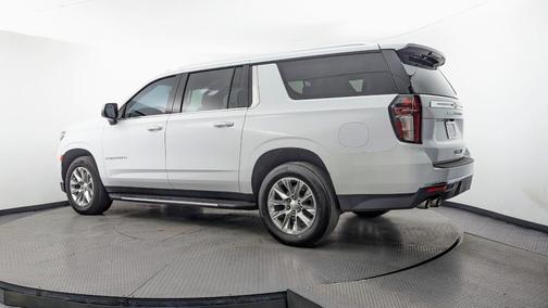 Summit White 2023 Chevrolet Suburban Premier