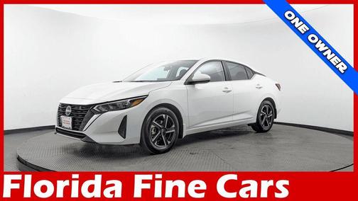 Cloud White 2025 Nissan Sentra SV