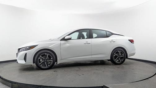 Cloud White 2025 Nissan Sentra SV