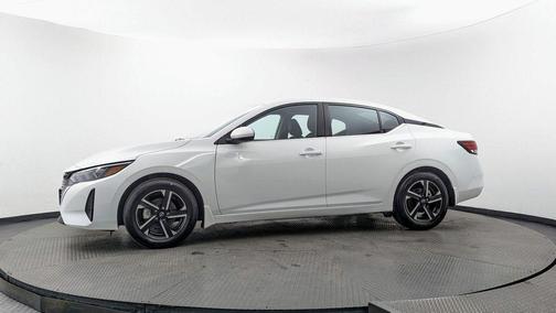 Cloud White 2025 Nissan Sentra SV