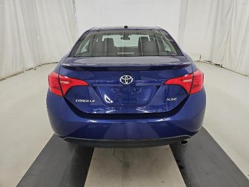 Blue 2018 Toyota Corolla XSE