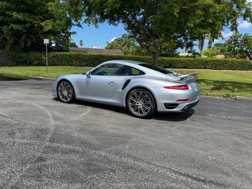2015 Porsche 911 Turbo