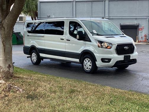 2023 Ford Transit Connect XLT
