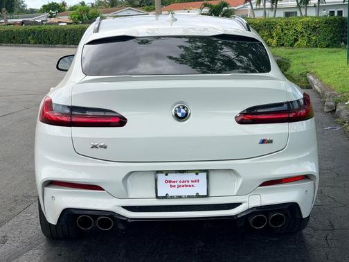 Alpine White 2020 BMW X4 M