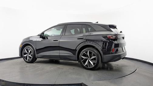 Deep Black Pearl Effect 2023 Volkswagen ID.4 Pro S