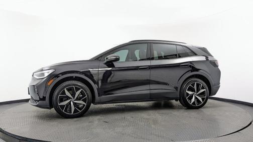 Deep Black Pearl Effect 2023 Volkswagen ID.4 Pro S