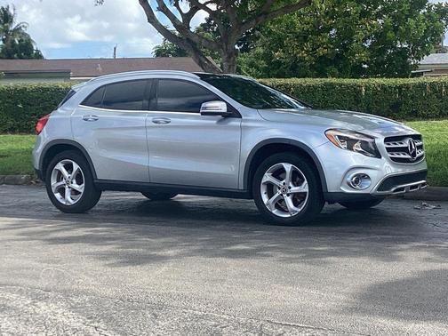 2018 Mercedes-Benz GLA 250 Base 4MATIC
