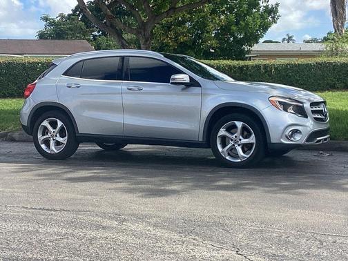 2018 Mercedes-Benz GLA 250 Base 4MATIC