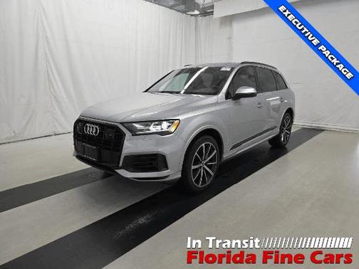 2022 Audi Q7 55 Premium Plus