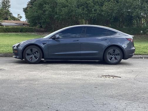 2023 Tesla Model 3 Base