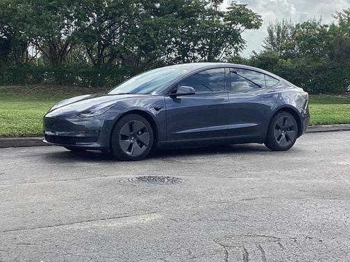 2023 Tesla Model 3 Base