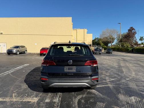 2023 Volkswagen Taos 1.5T S