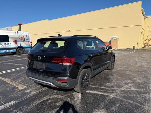 2023 Volkswagen Taos 1.5T S